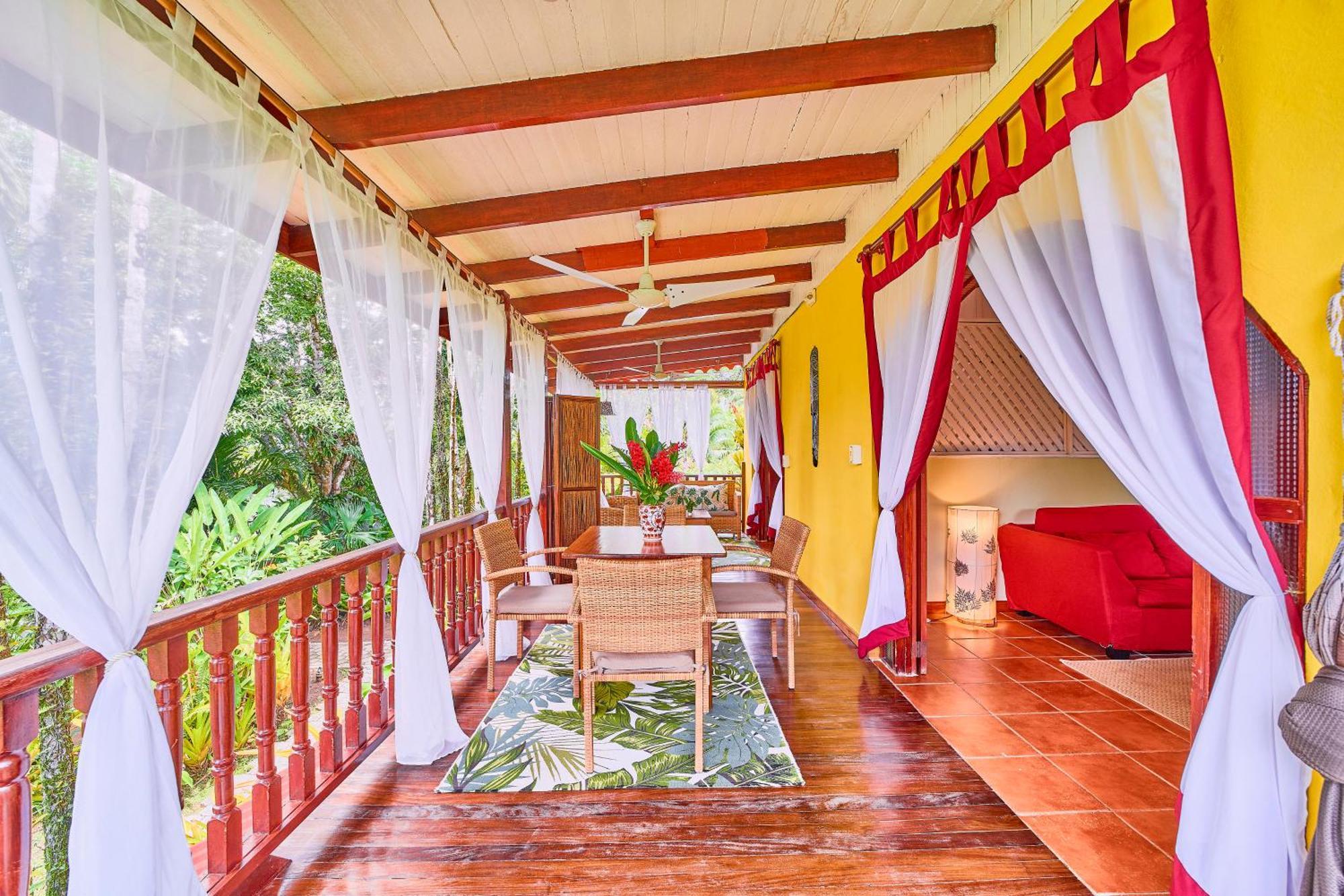 Hotel El Encanto Cahuita Bagian luar foto